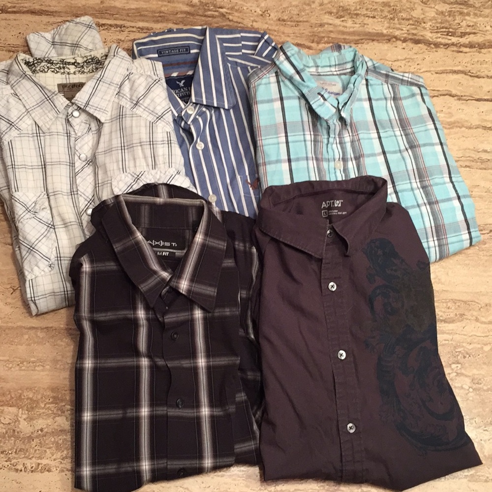 Bundle of 5 button down shirts.